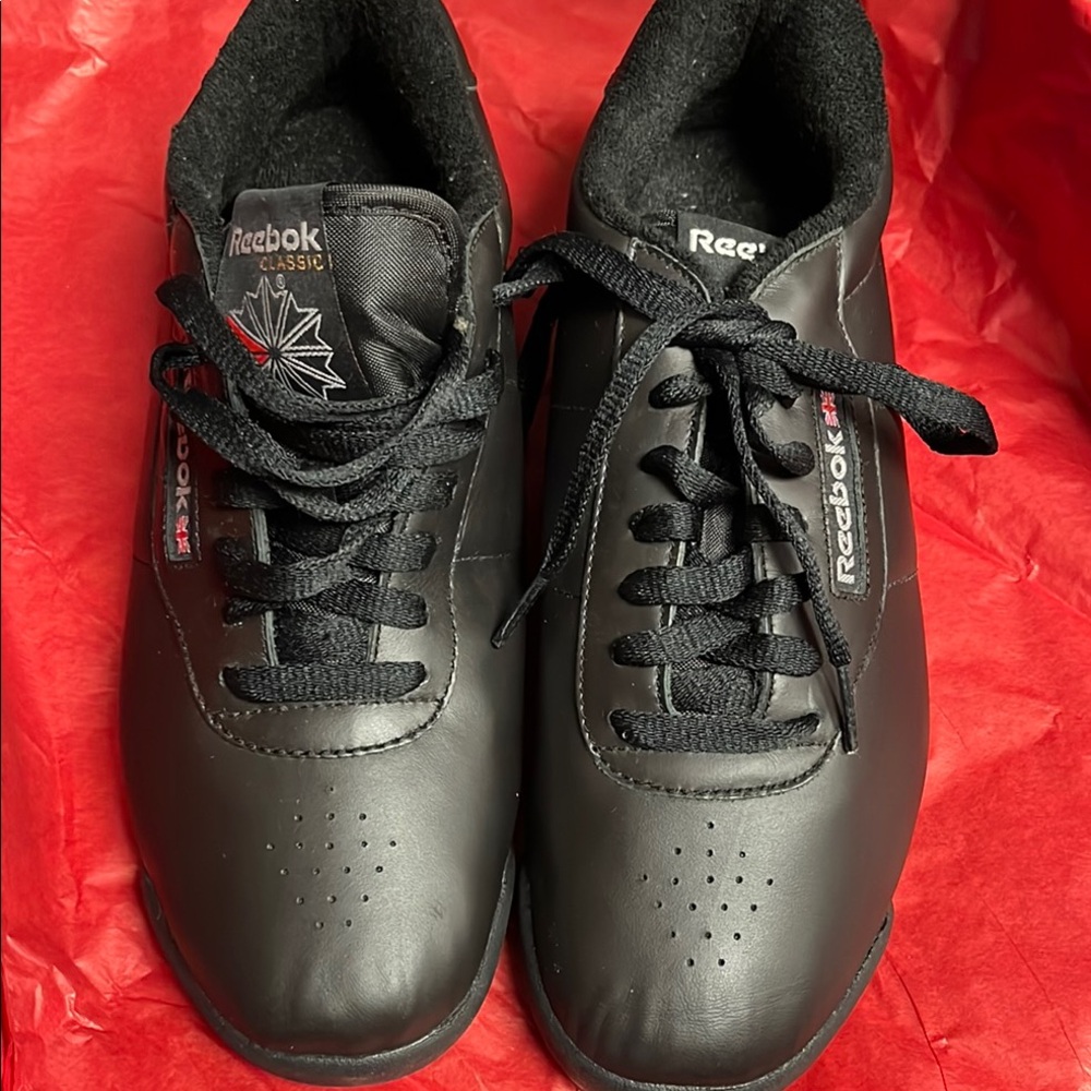 Size 10 Reebok Classic Black Men's Shoes